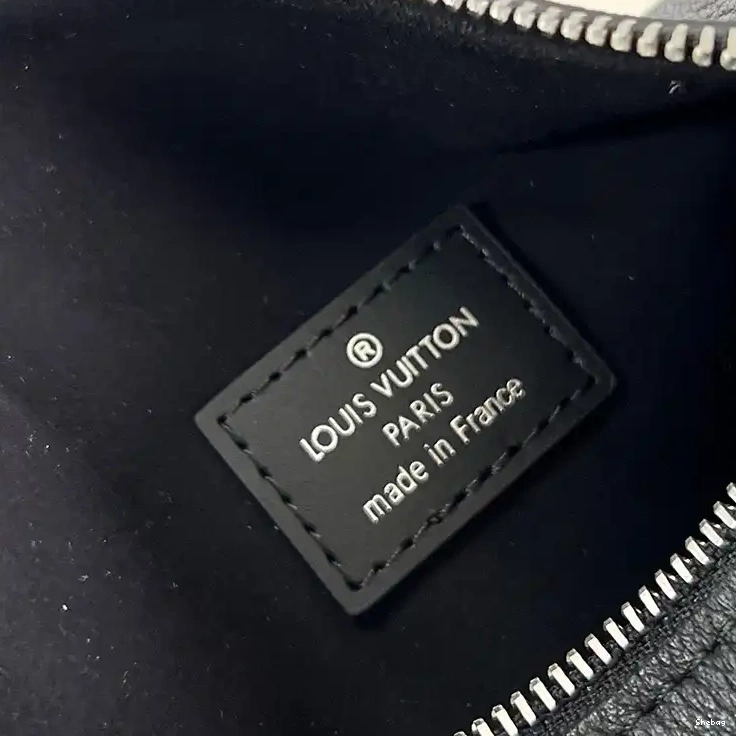 LV 2405YA0012 Bags 0731